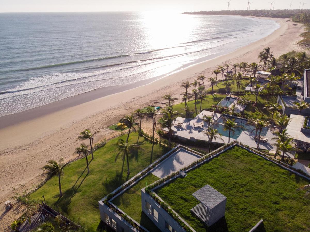 Club De Mar Condo Hotel イカライー エクステリア 写真