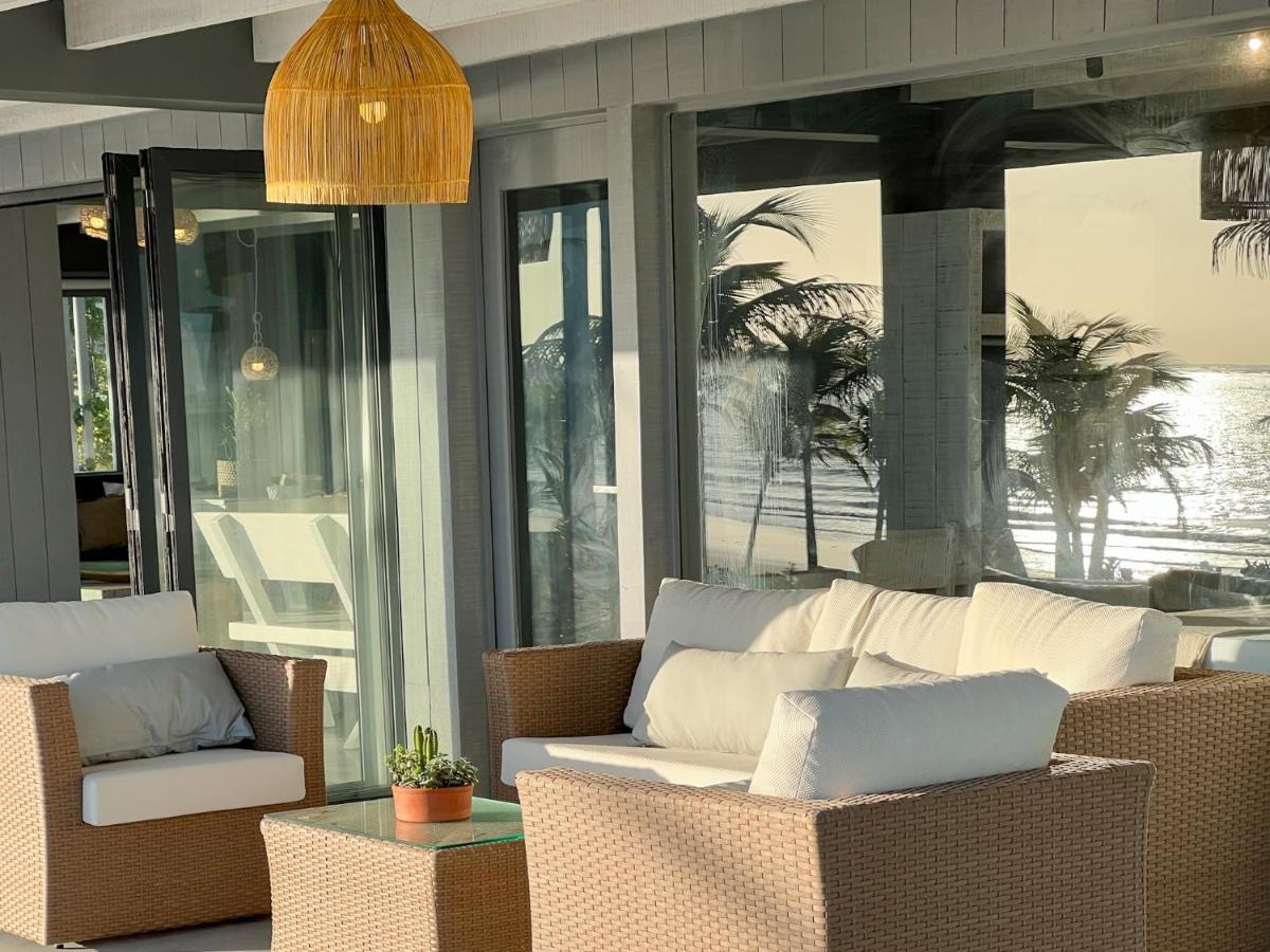 Club De Mar Condo Hotel イカライー エクステリア 写真