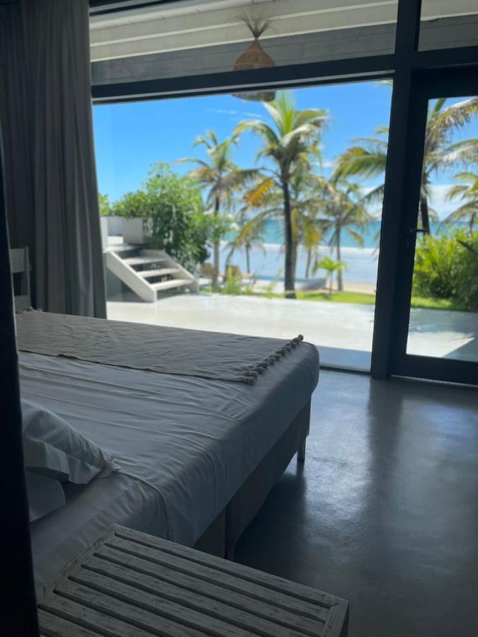 Club De Mar Condo Hotel イカライー エクステリア 写真