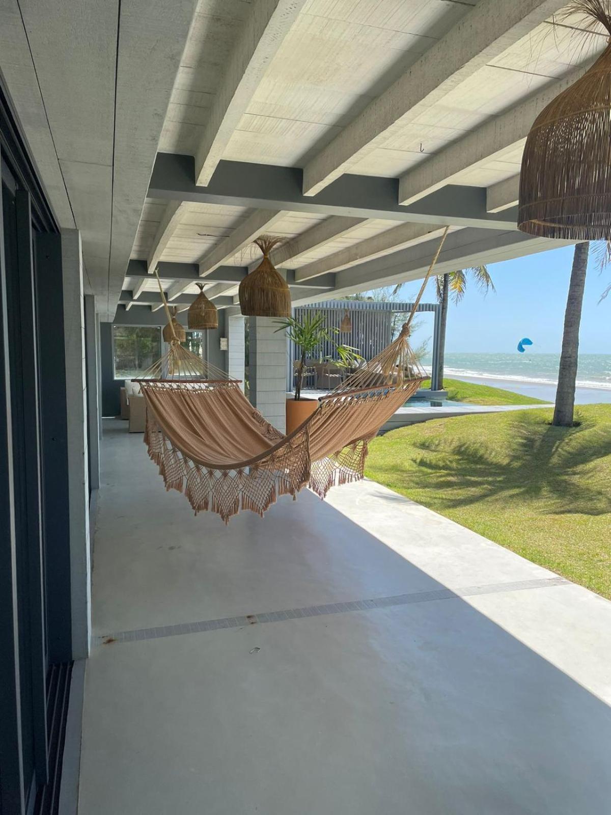 Club De Mar Condo Hotel イカライー エクステリア 写真